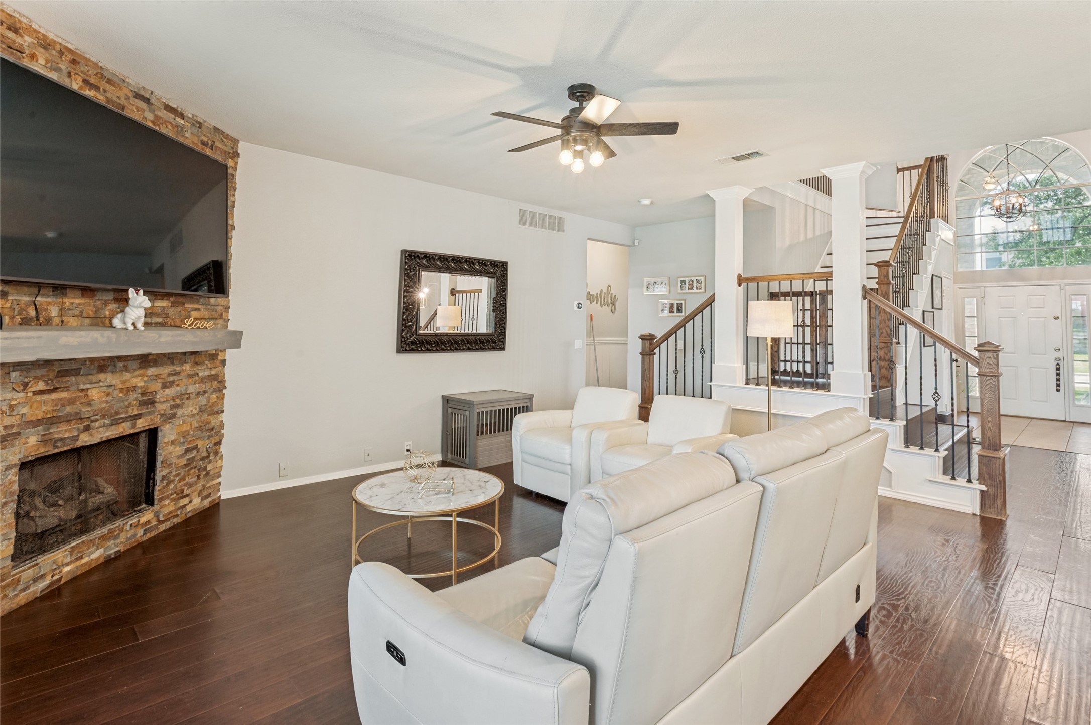 2456 Whispering Breeze Drive Grand Prairie TX 75050