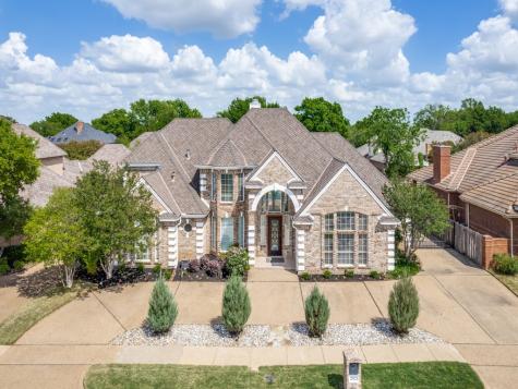 2821 Shadow Drive W Arlington TX 76006