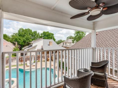 2821 Shadow Drive W Arlington TX 76006