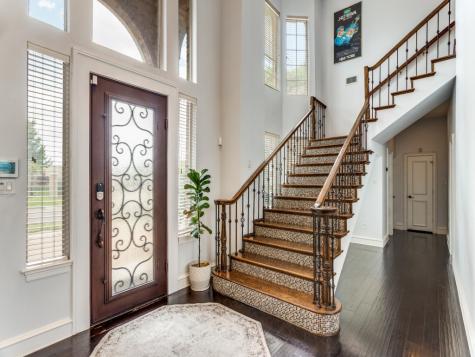 2821 Shadow Drive W Arlington TX 76006