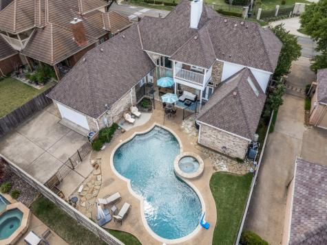 2821 Shadow Drive W Arlington TX 76006