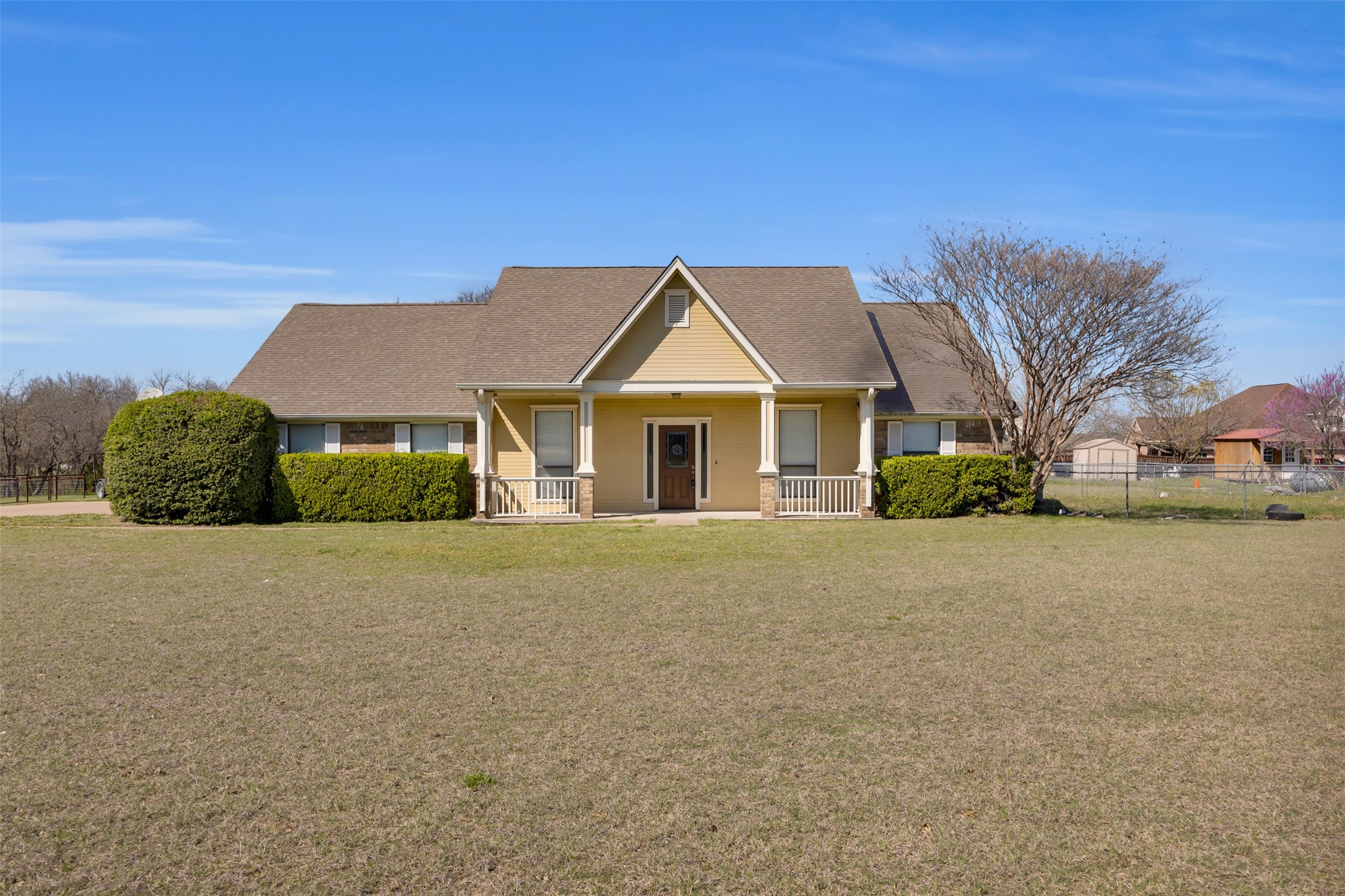137 Saddle Ridge Waxahachie TX 75167