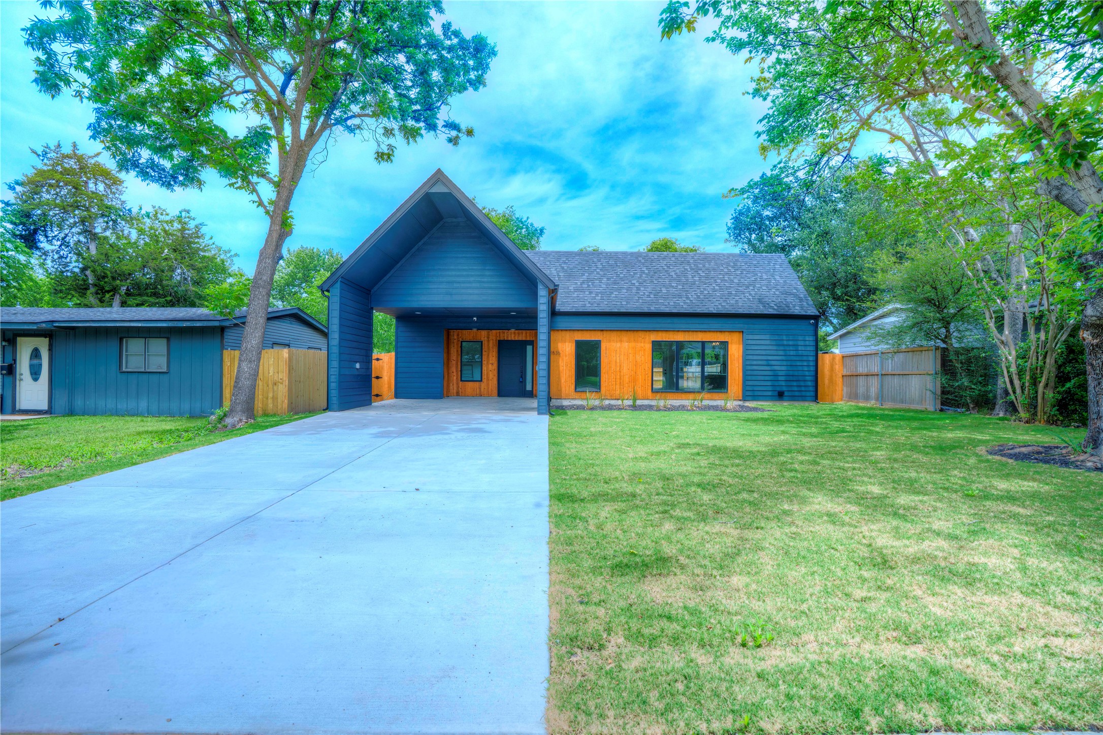 11535 Strand Street Dallas TX 75218