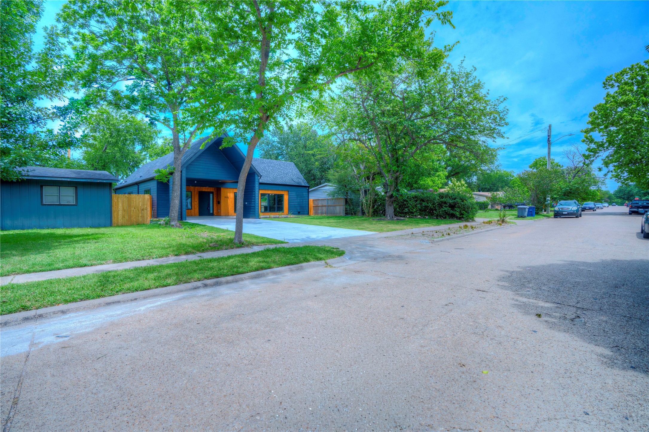 11535 Strand Street Dallas TX 75218