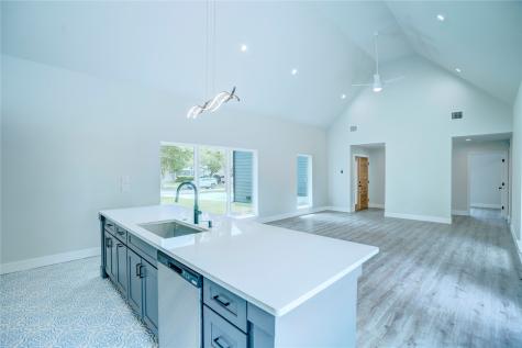 11535 Strand Street Dallas TX 75218