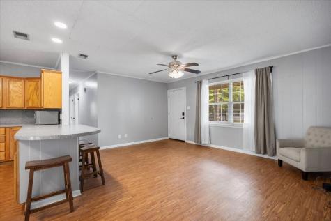 407 York Street Lindale TX 75771