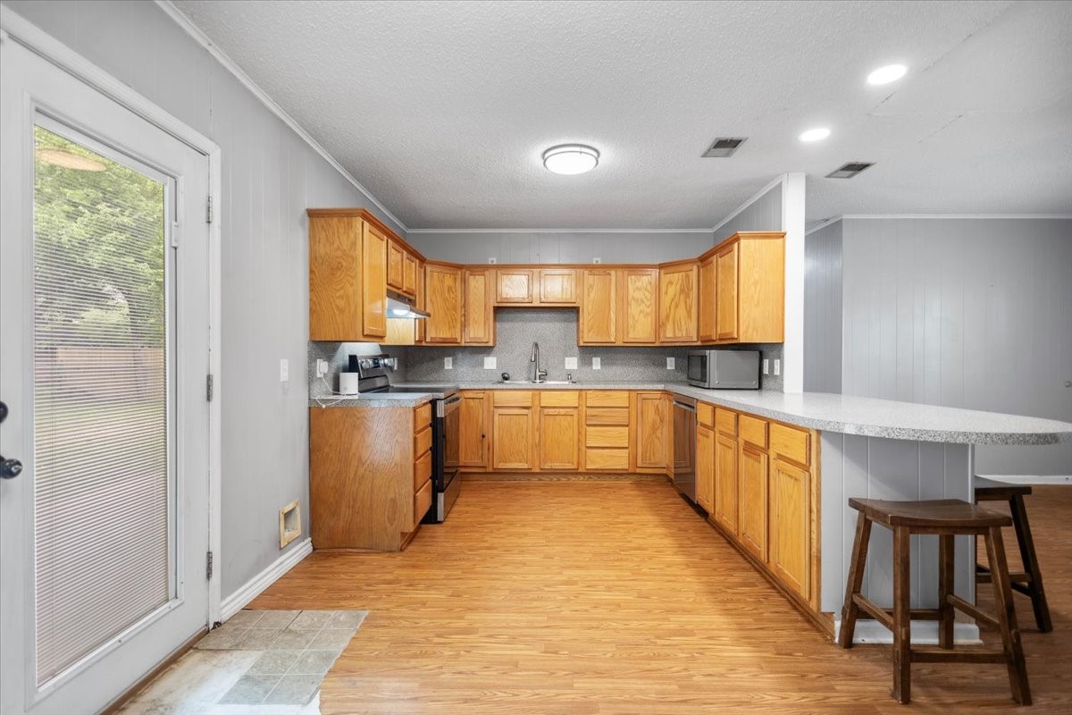 407 York Street Lindale TX 75771