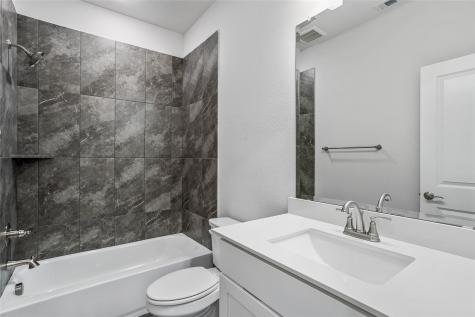 101 Gardenia Drive Azle TX 76020