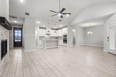 101 Gardenia Drive Azle TX 76020