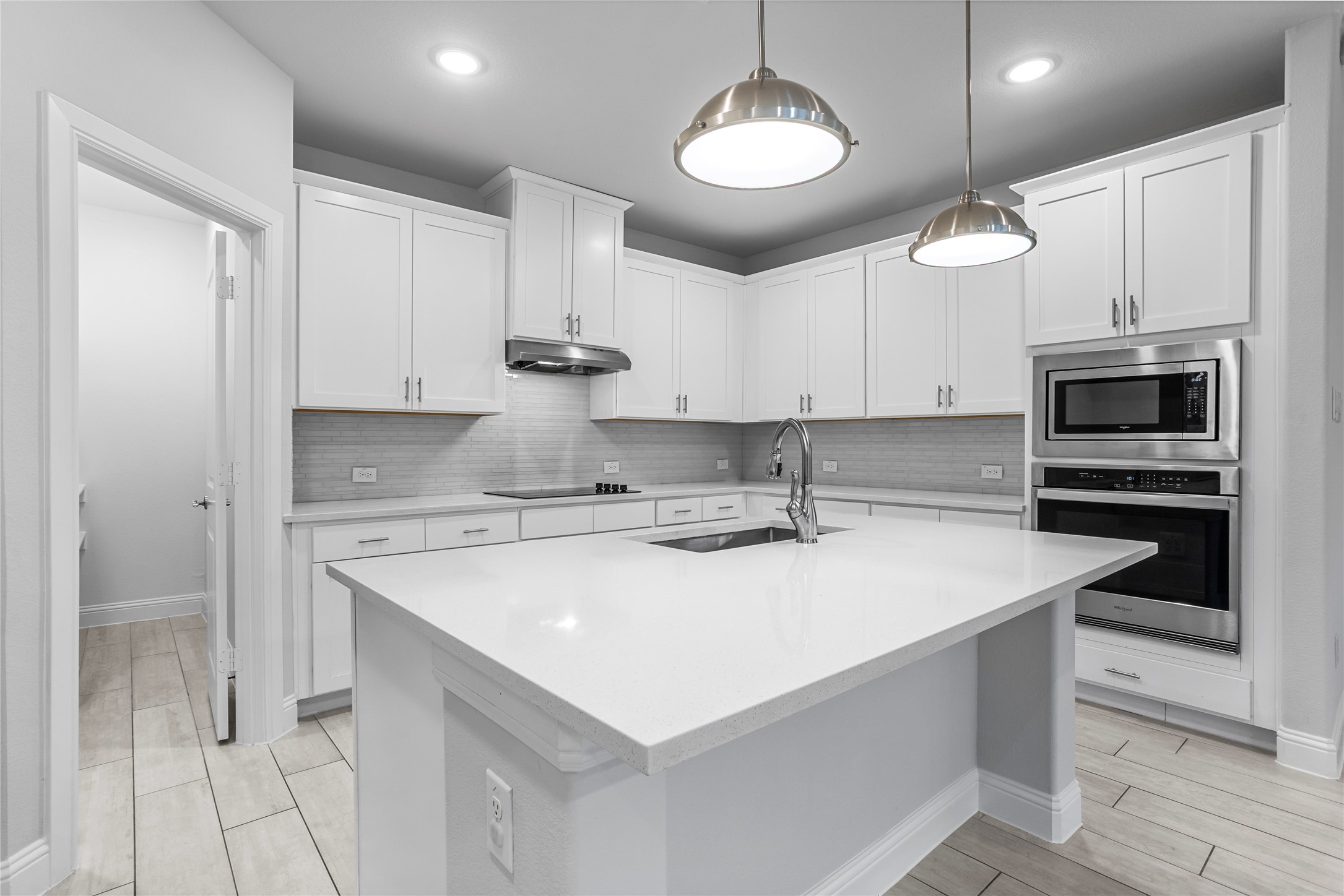 101 Gardenia Drive Azle TX 76020