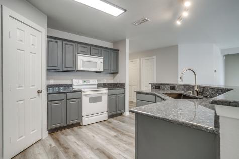 1024 Heberle Drive Burleson TX 76028