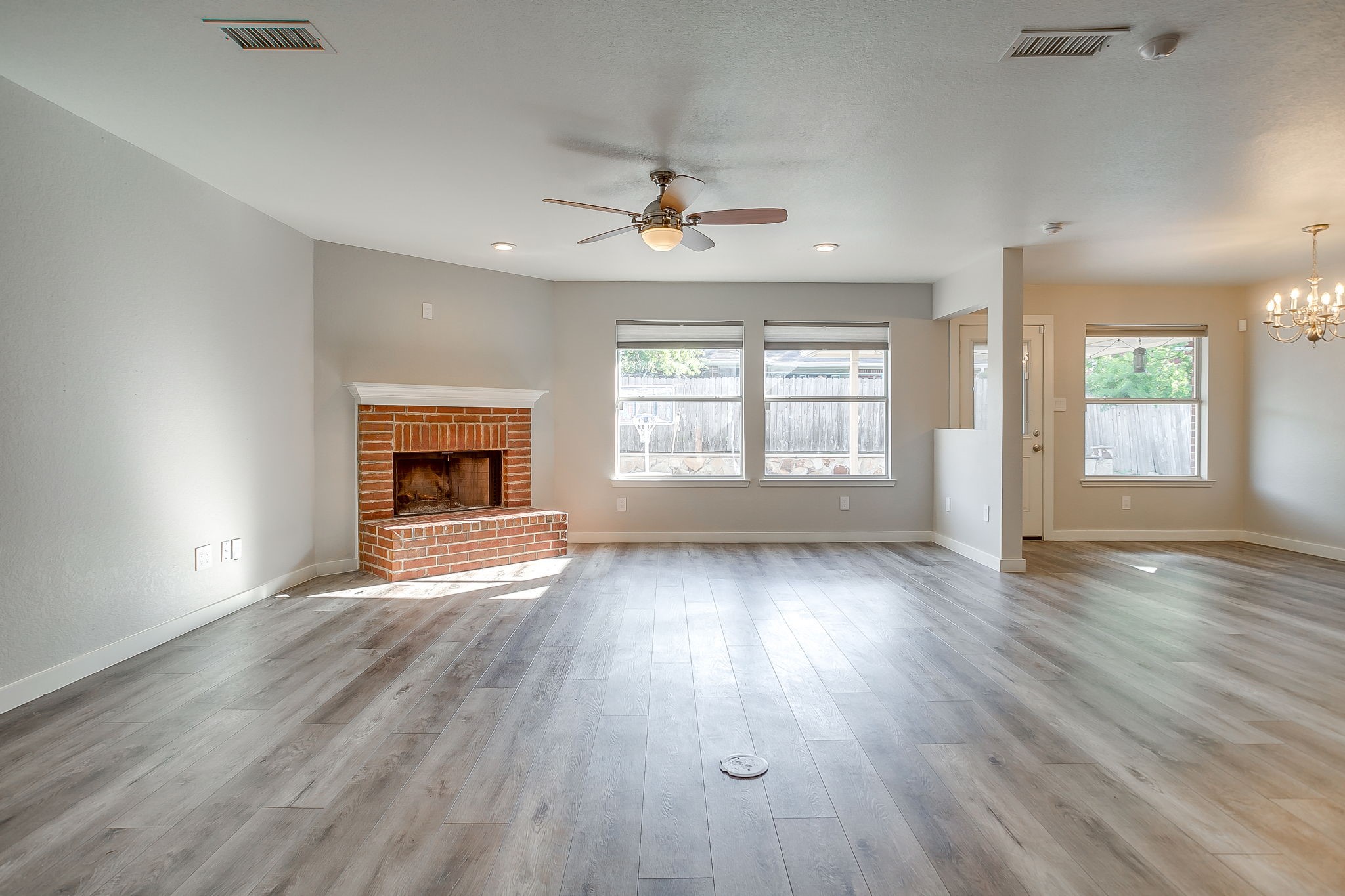 1024 Heberle Drive Burleson TX 76028