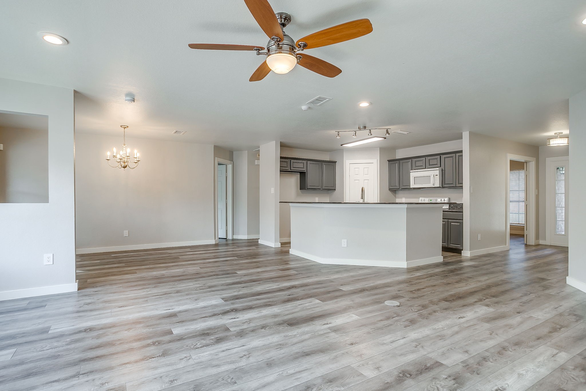 1024 Heberle Drive Burleson TX 76028