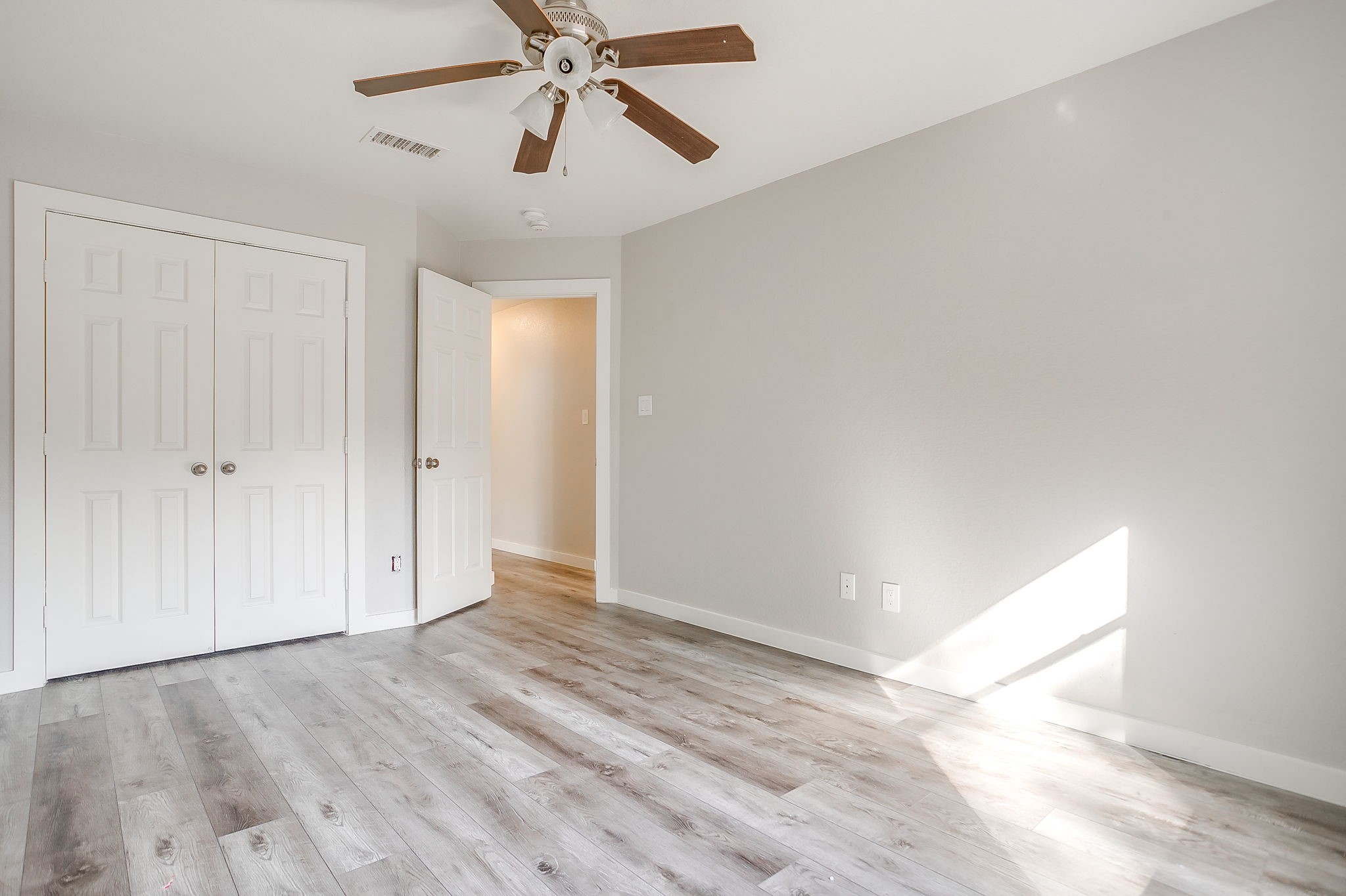 1024 Heberle Drive Burleson TX 76028