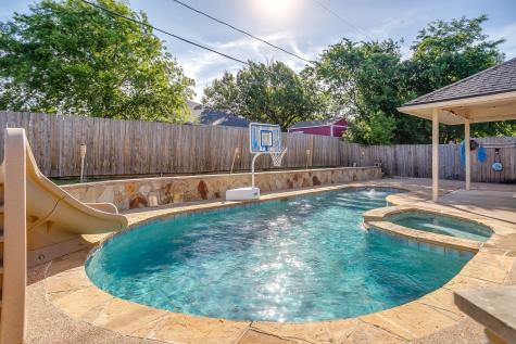 1024 Heberle Drive Burleson TX 76028