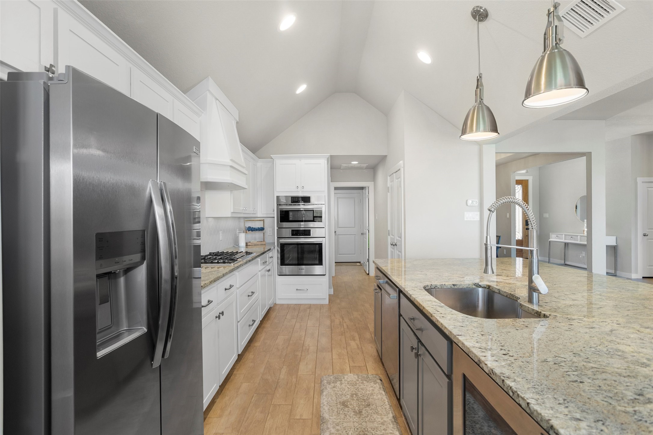 7308 Prestwick Terrace Benbrook TX 76126