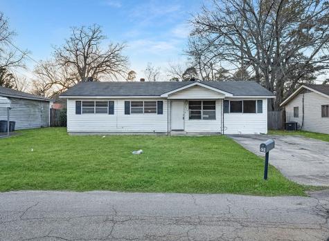 224 Shellwood Drive Wake Village TX 75501