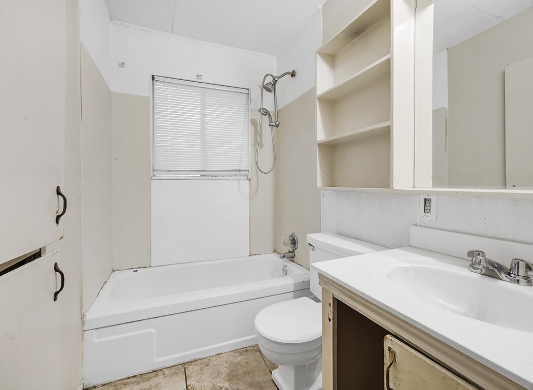 224 Shellwood Drive Wake Village TX 75501
