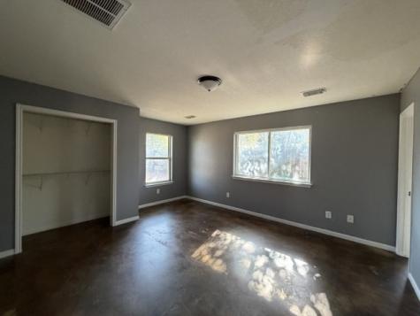 207 S Creek Street Fredericksburg TX 78624
