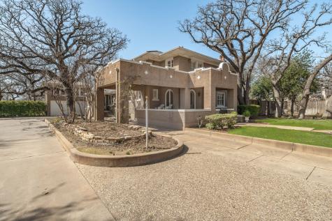 826 Elm Street Graham TX 76450