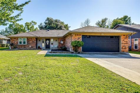 1012 Westminster Lane Mansfield TX 76063