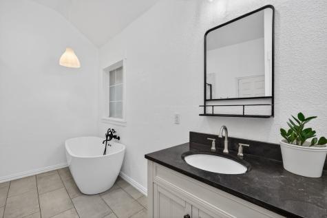 4239 Hearthside Drive Grapevine TX 76051