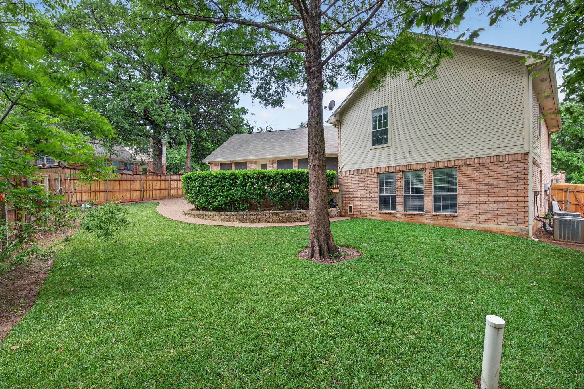 4239 Hearthside Drive Grapevine TX 76051