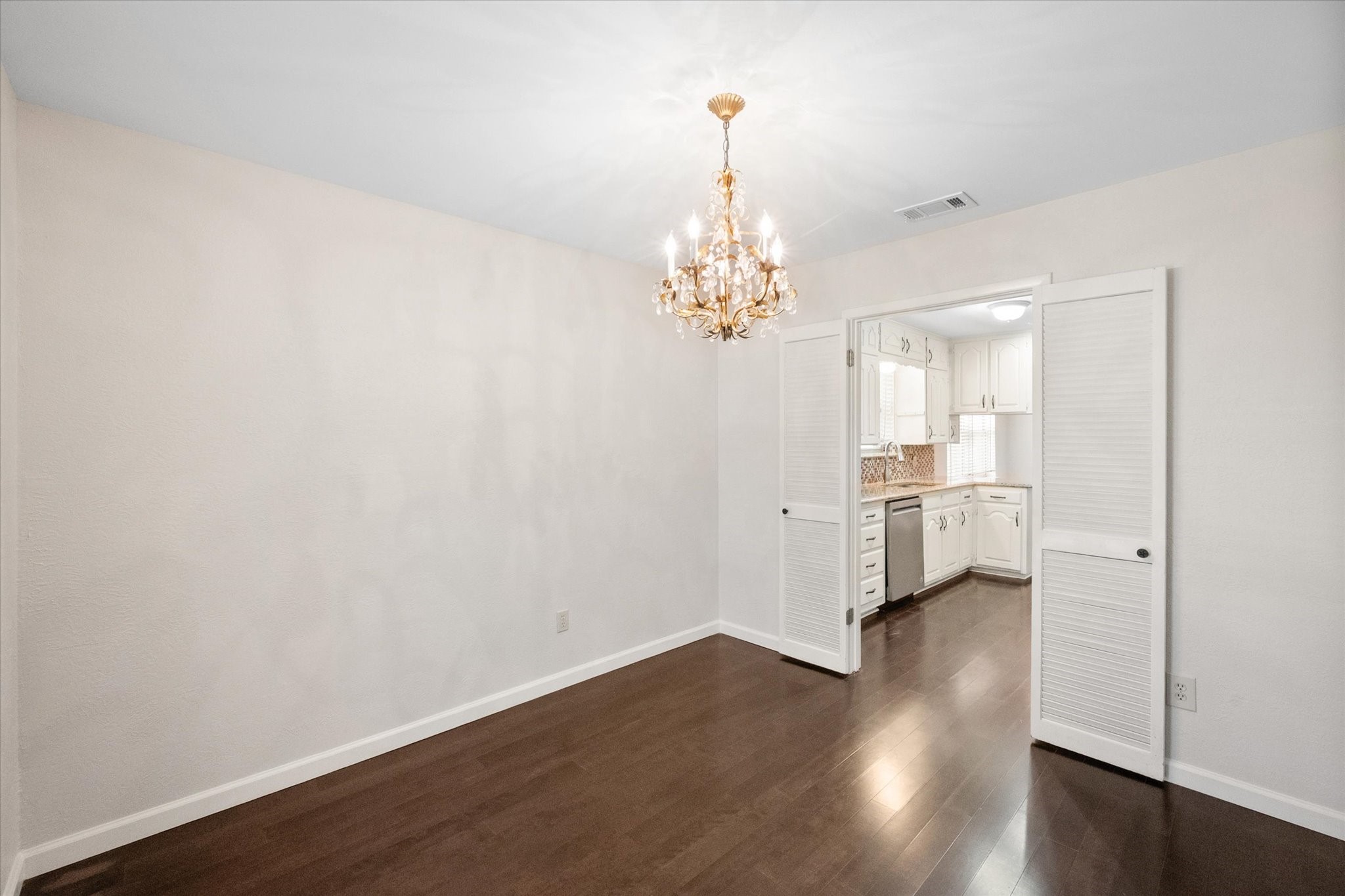 2003 Botts Drive Arlington TX 76012