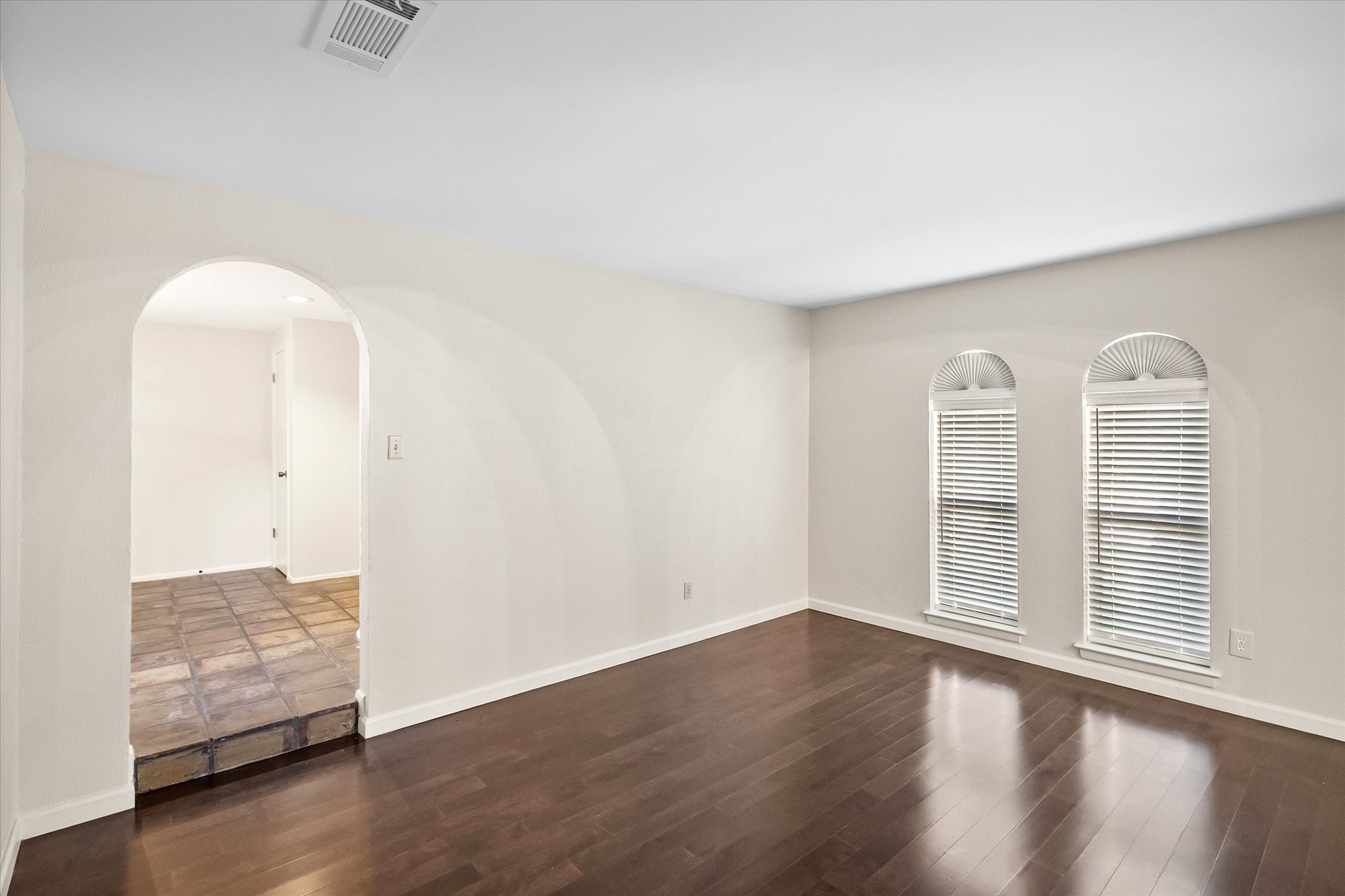 2003 Botts Drive Arlington TX 76012