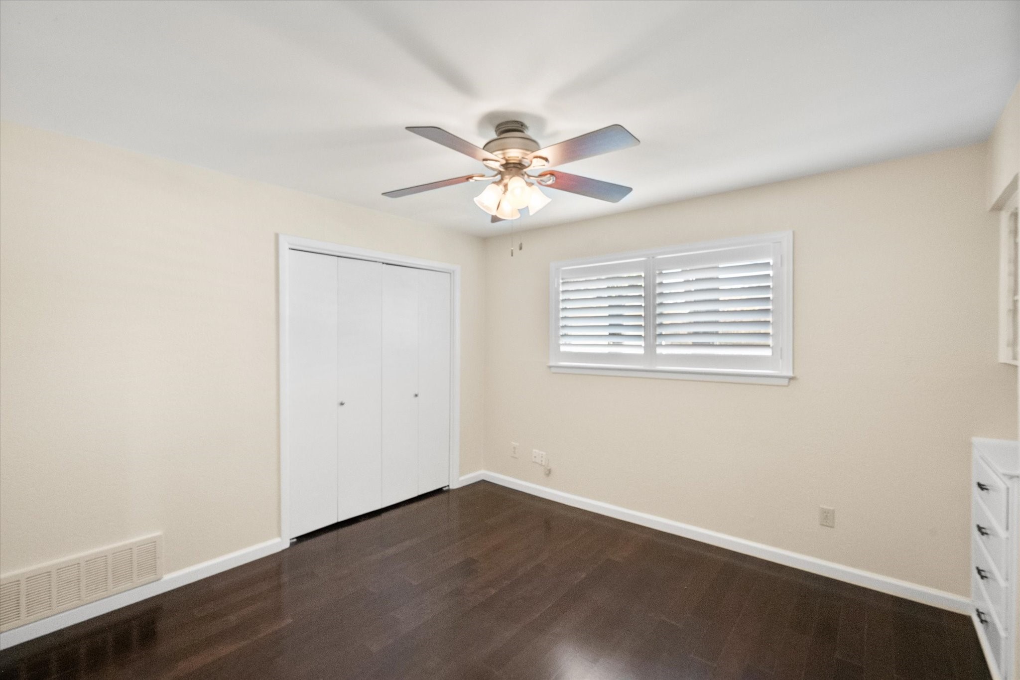 2003 Botts Drive Arlington TX 76012