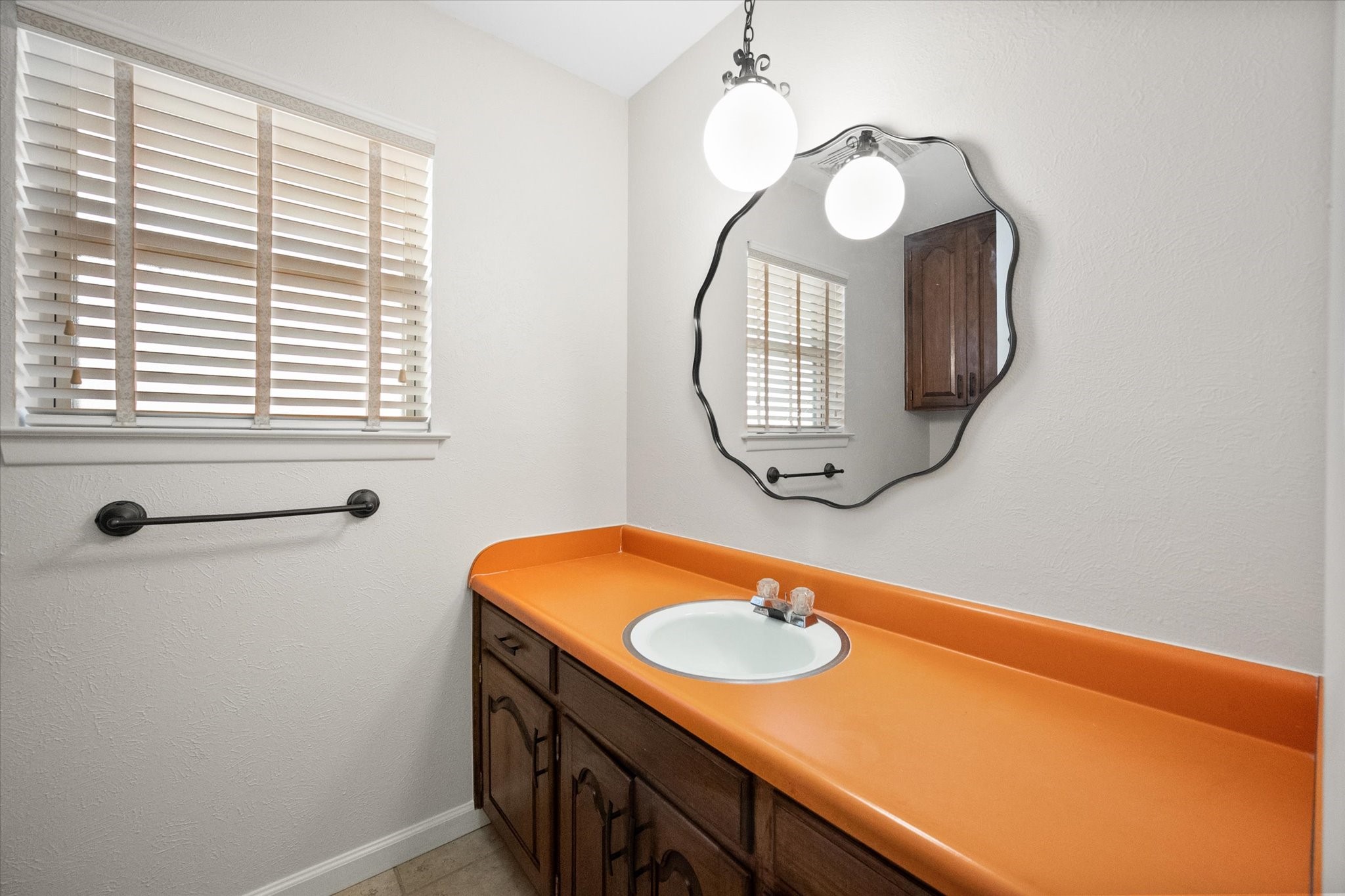 2003 Botts Drive Arlington TX 76012