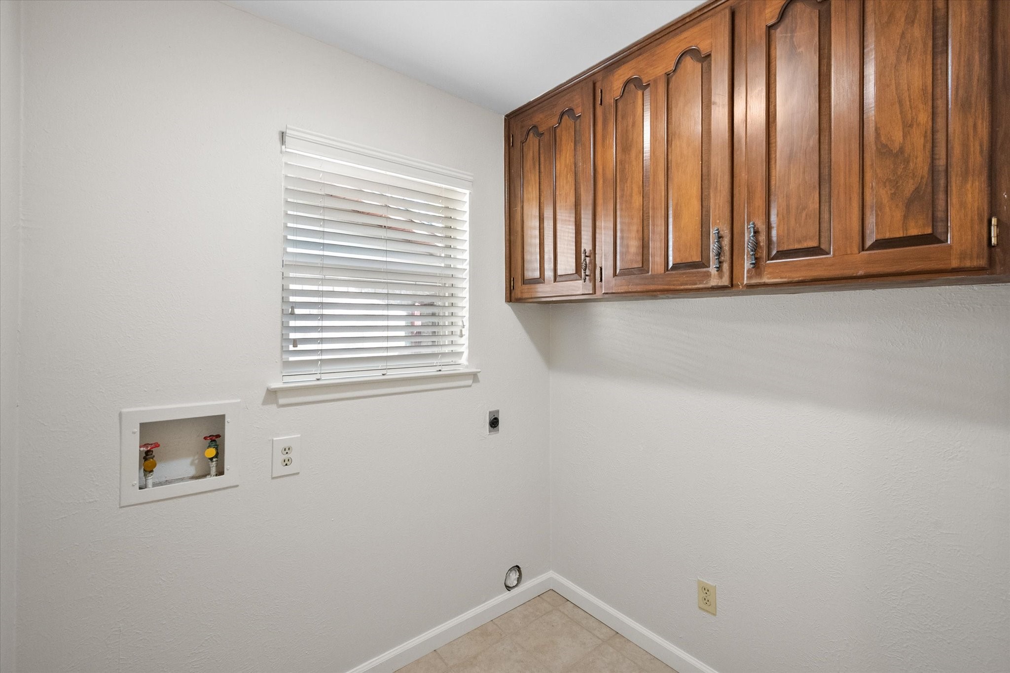 2003 Botts Drive Arlington TX 76012