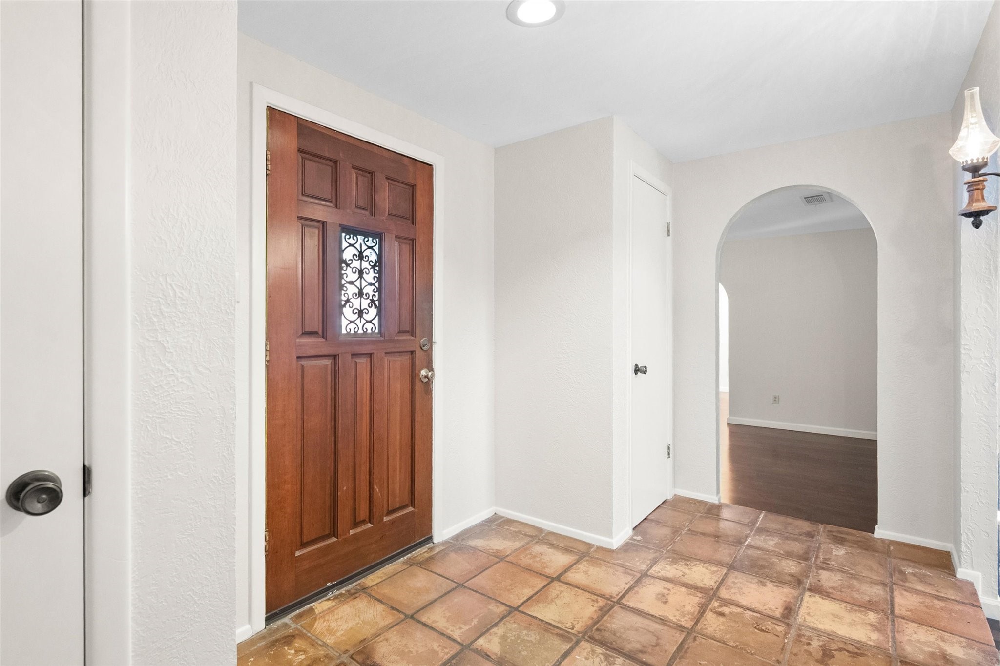 2003 Botts Drive Arlington TX 76012