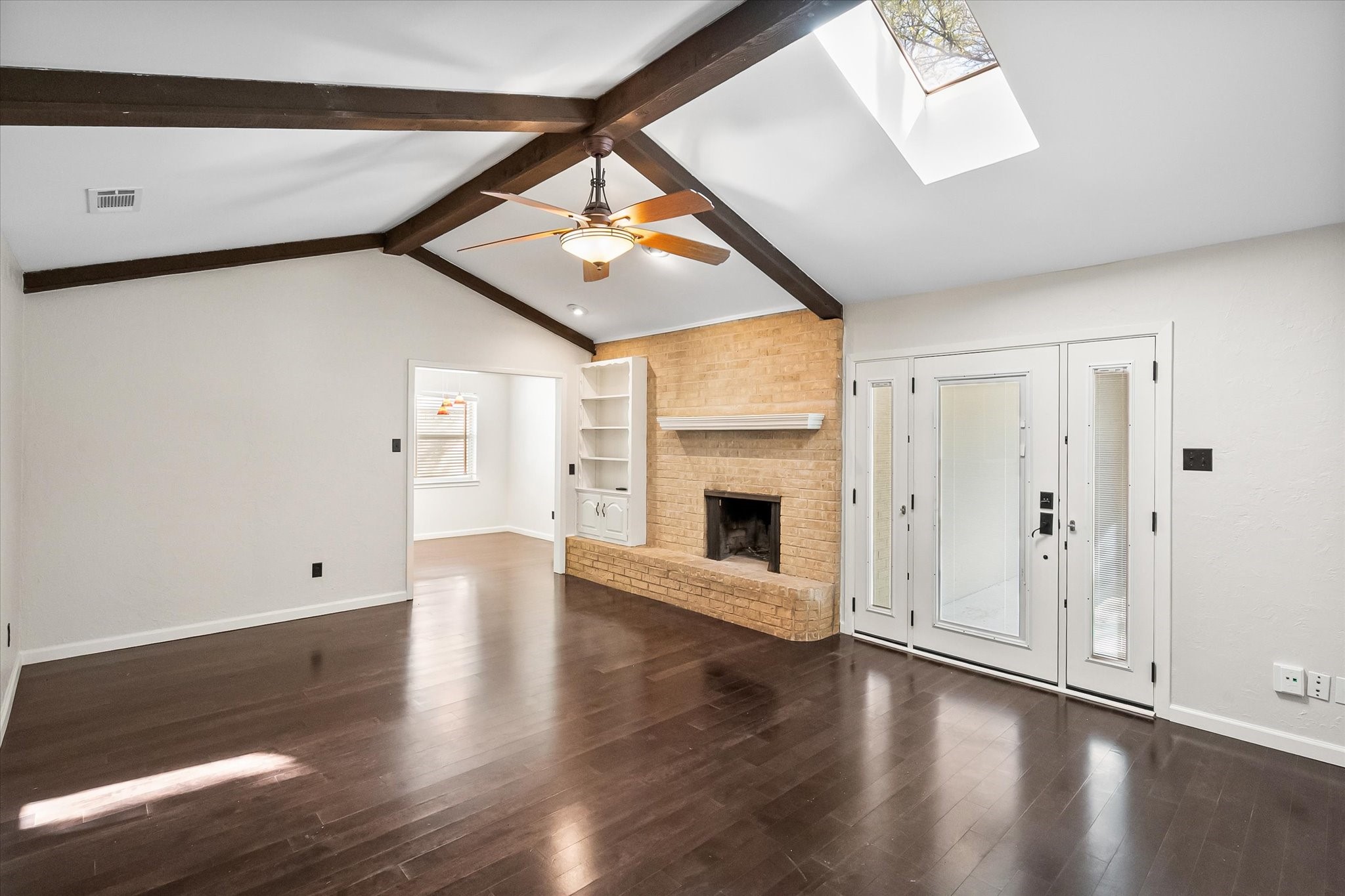 2003 Botts Drive Arlington TX 76012
