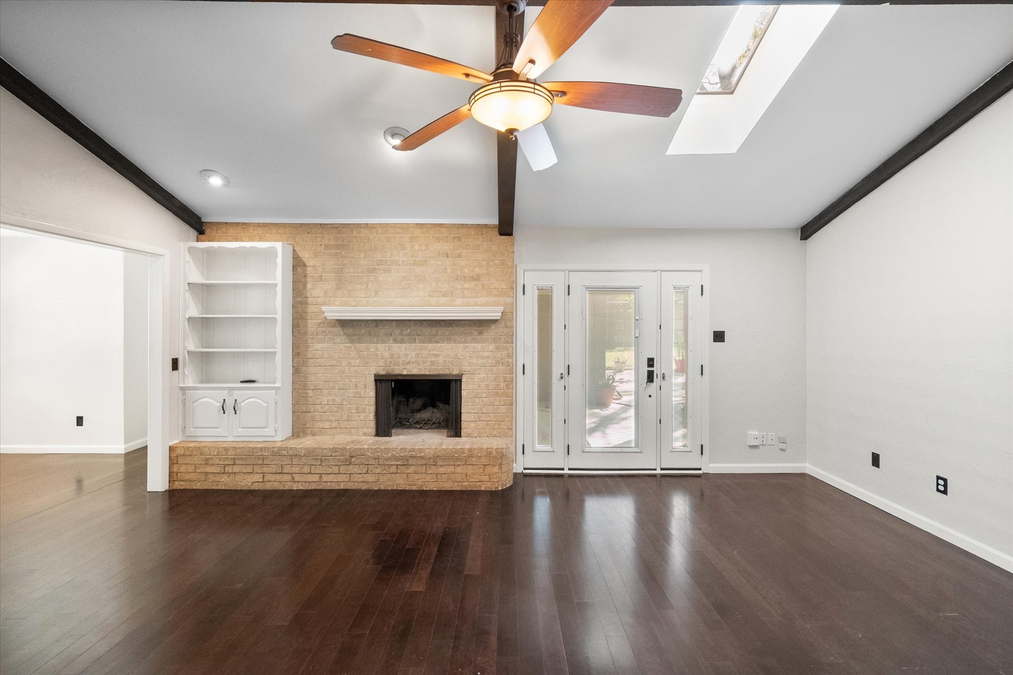 2003 Botts Drive Arlington TX 76012