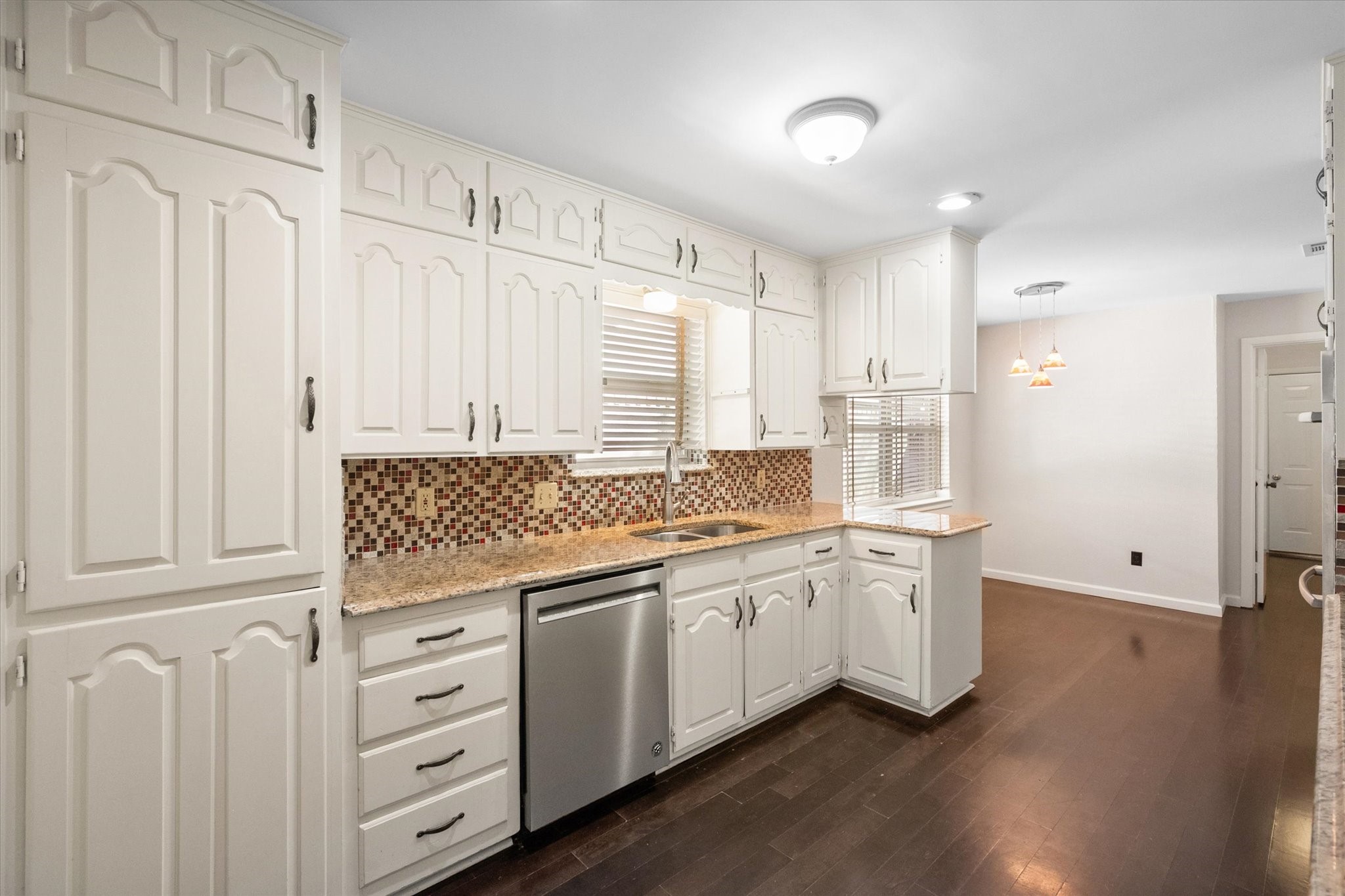 2003 Botts Drive Arlington TX 76012