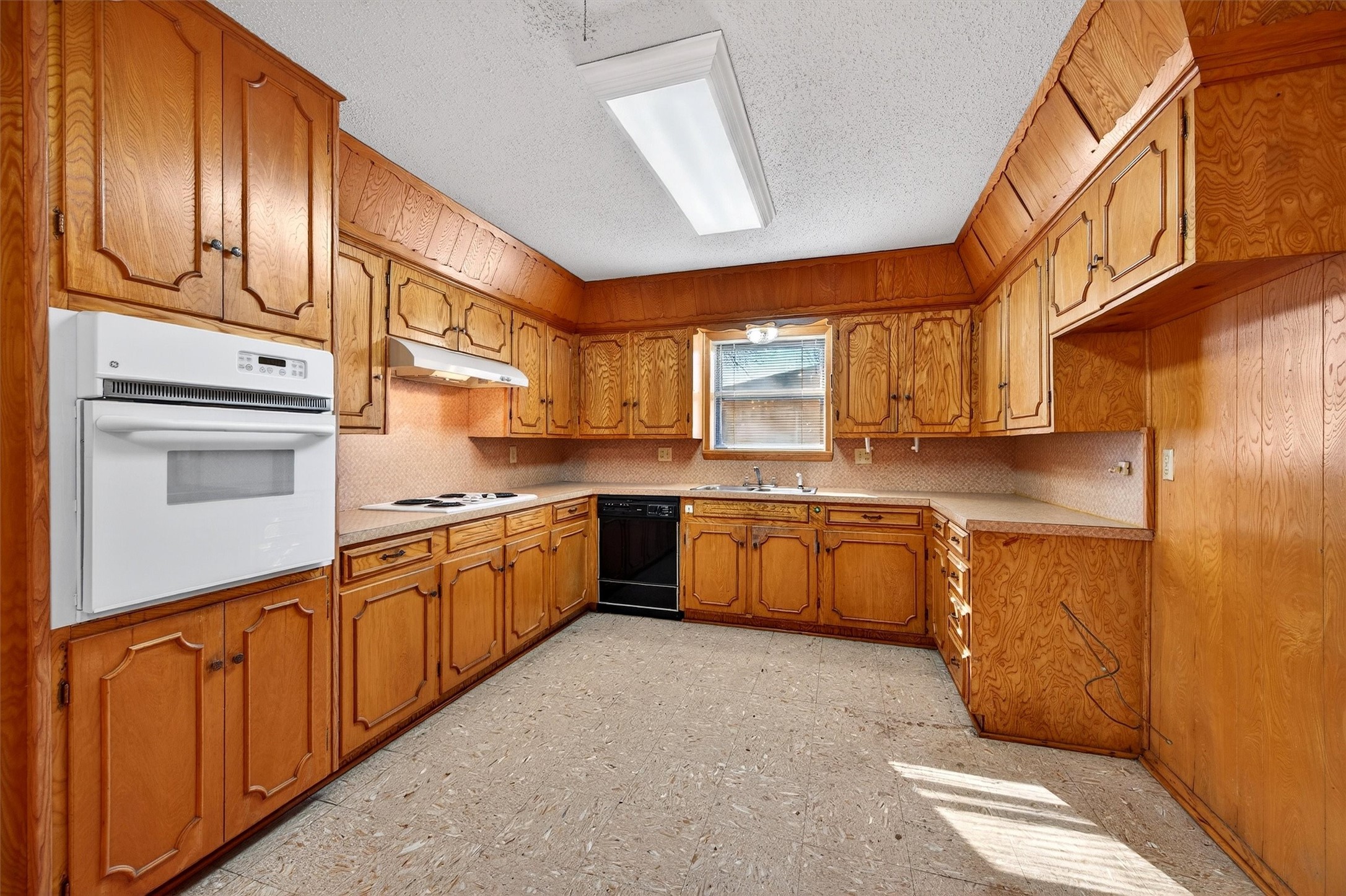3213 Bordeaux Street Sherman TX 75090