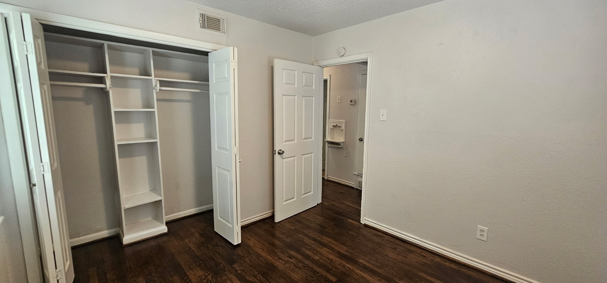 5170 Cardiff Street Dallas TX 75241