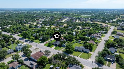 322 S Bowie Drive Weatherford TX 76086