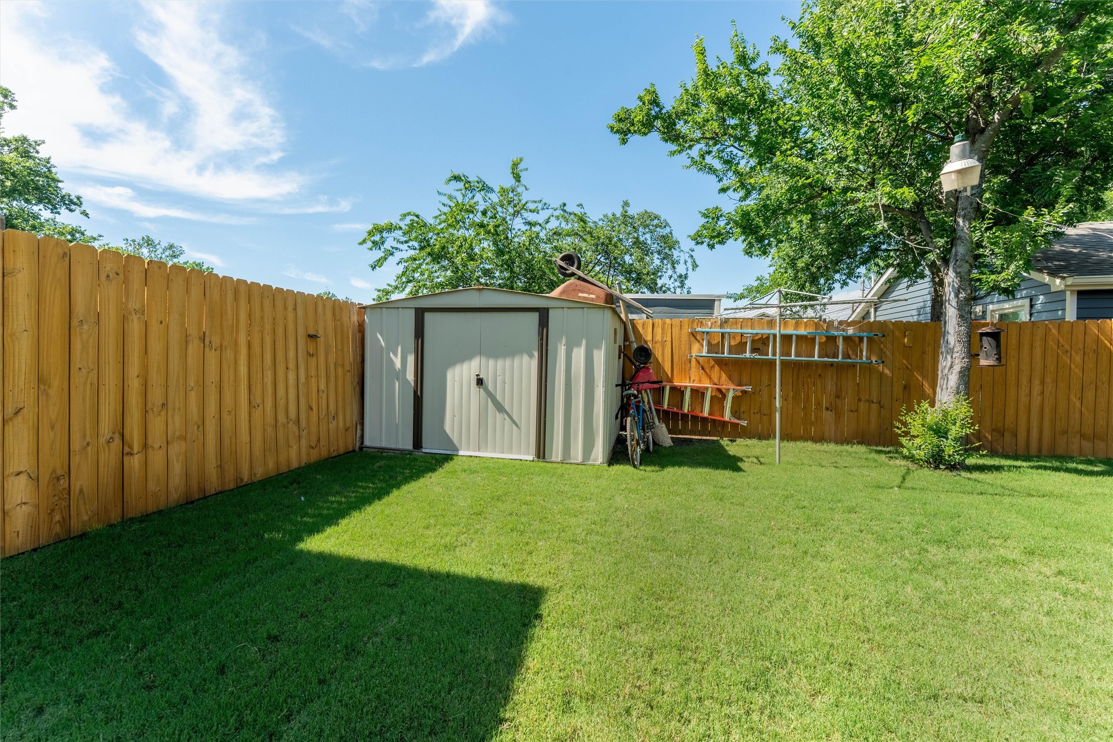 322 S Bowie Drive Weatherford TX 76086