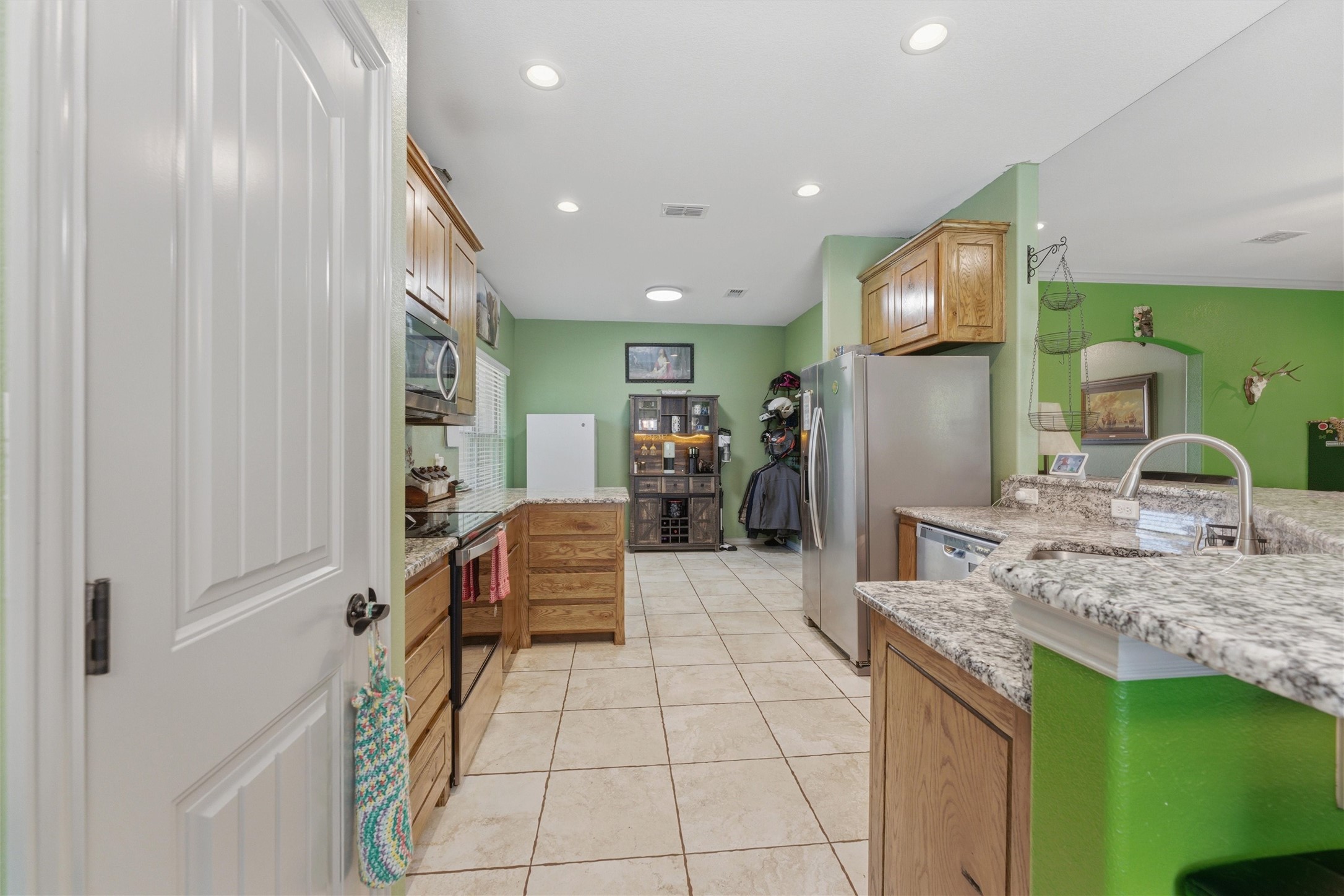 322 S Bowie Drive Weatherford TX 76086