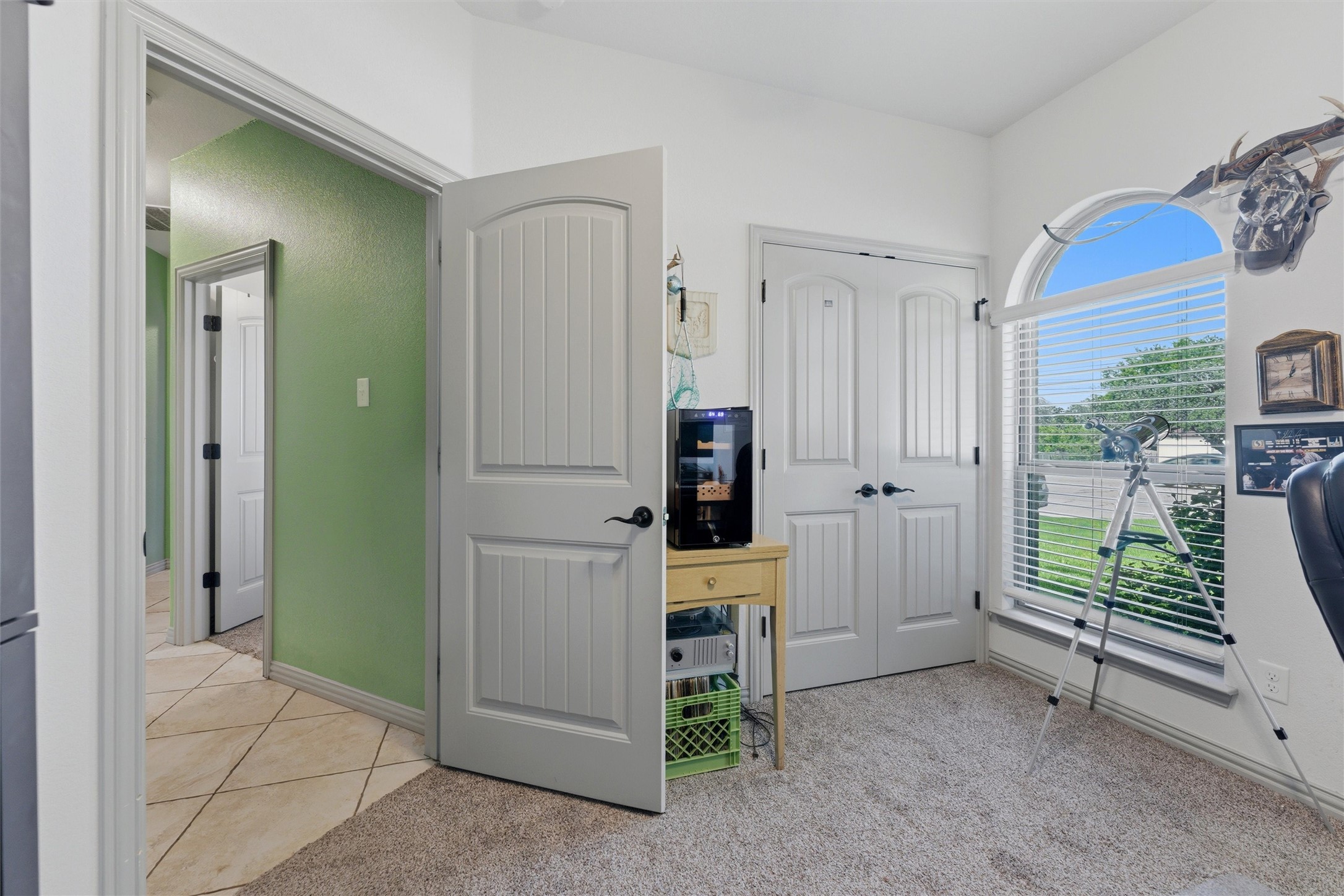 322 S Bowie Drive Weatherford TX 76086