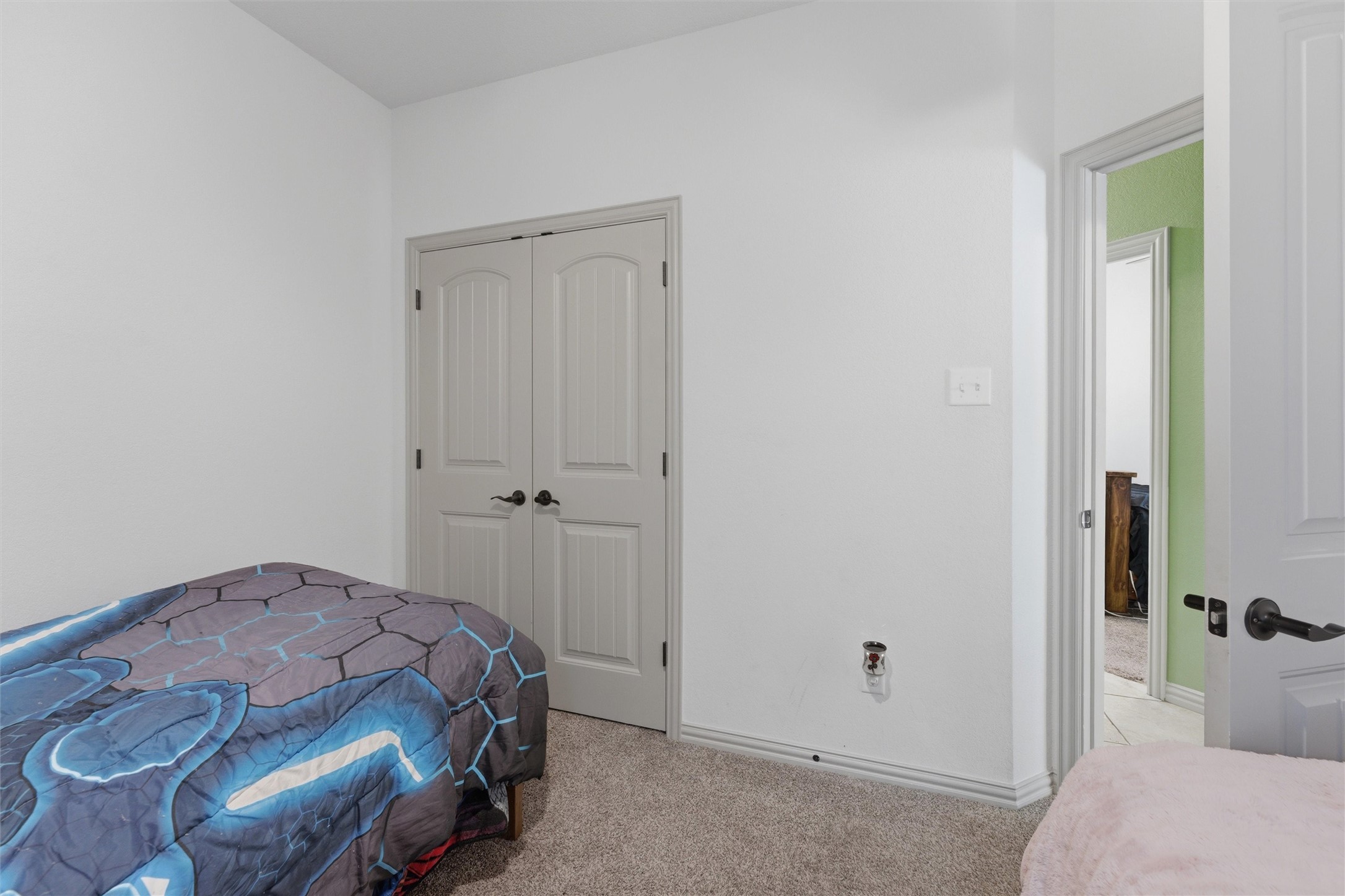 322 S Bowie Drive Weatherford TX 76086