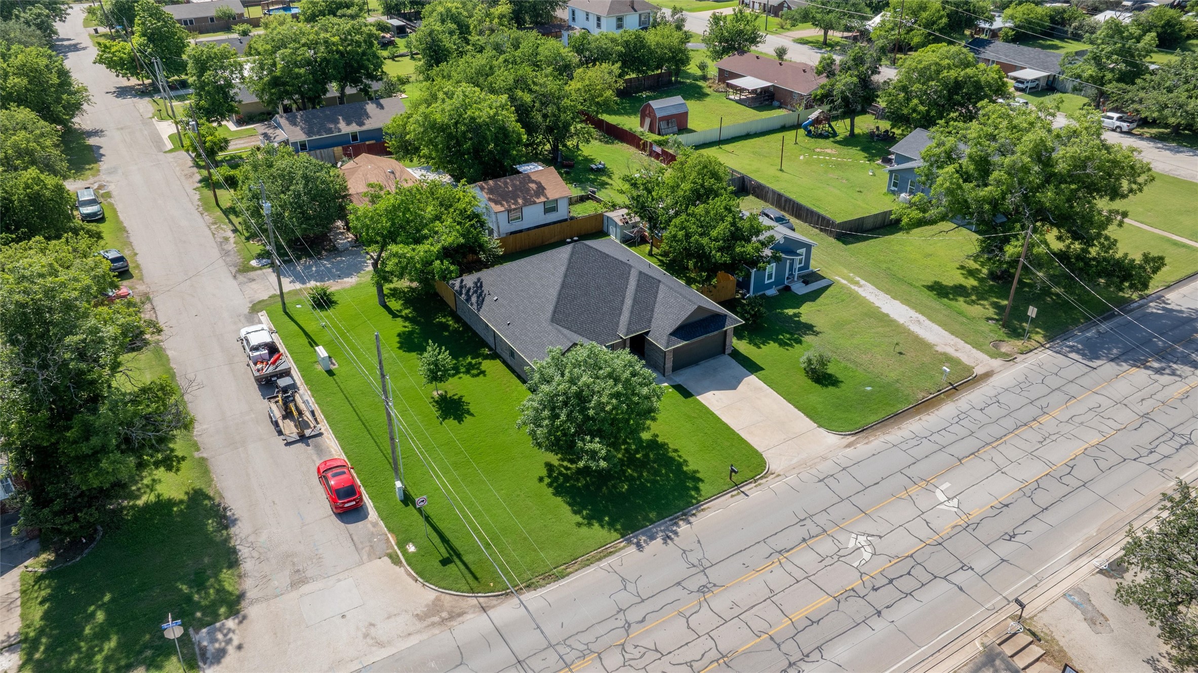 322 S Bowie Drive Weatherford TX 76086