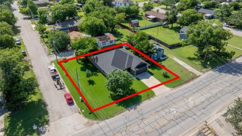 322 S Bowie Drive Weatherford TX 76086