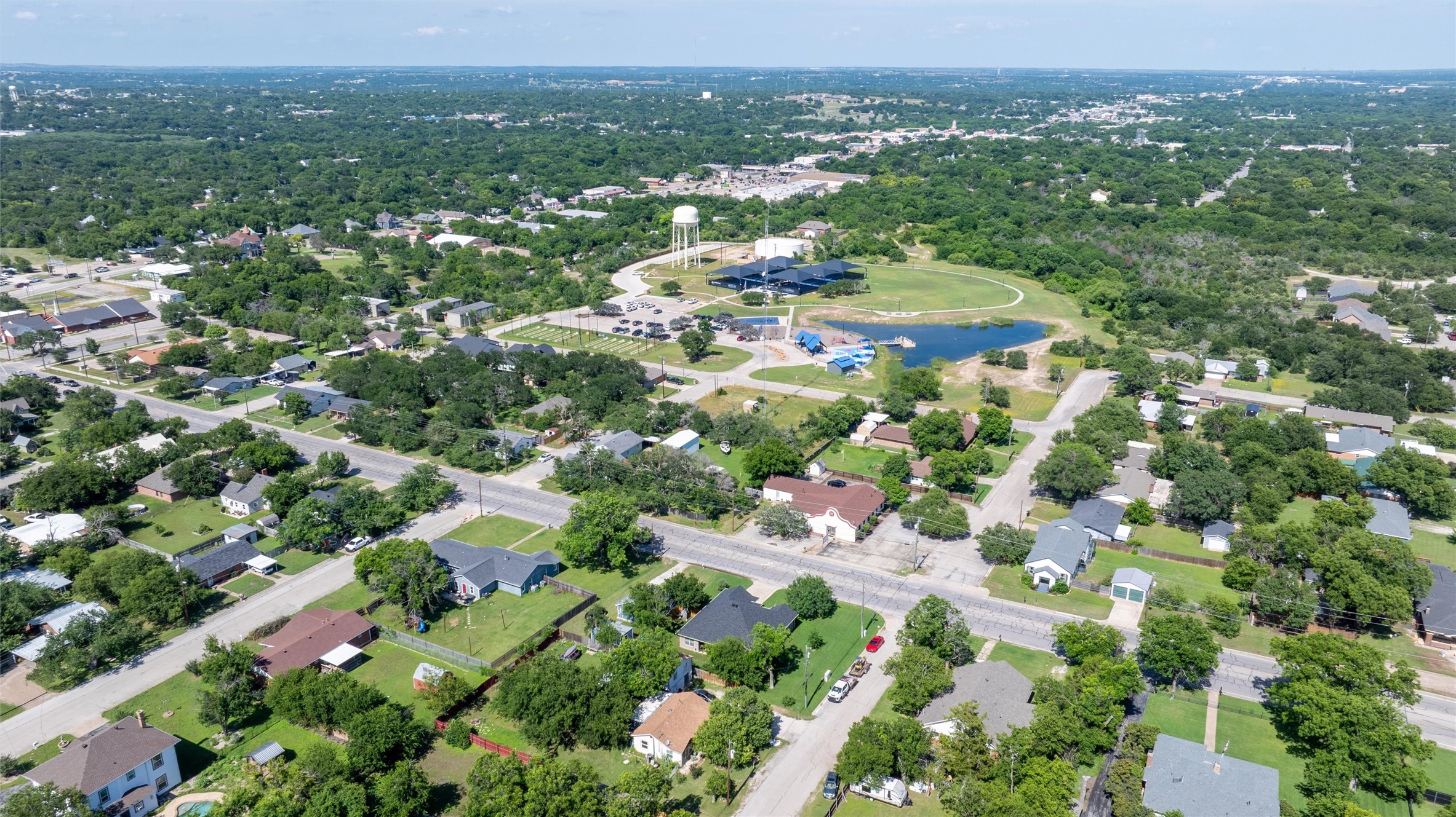 322 S Bowie Drive Weatherford TX 76086