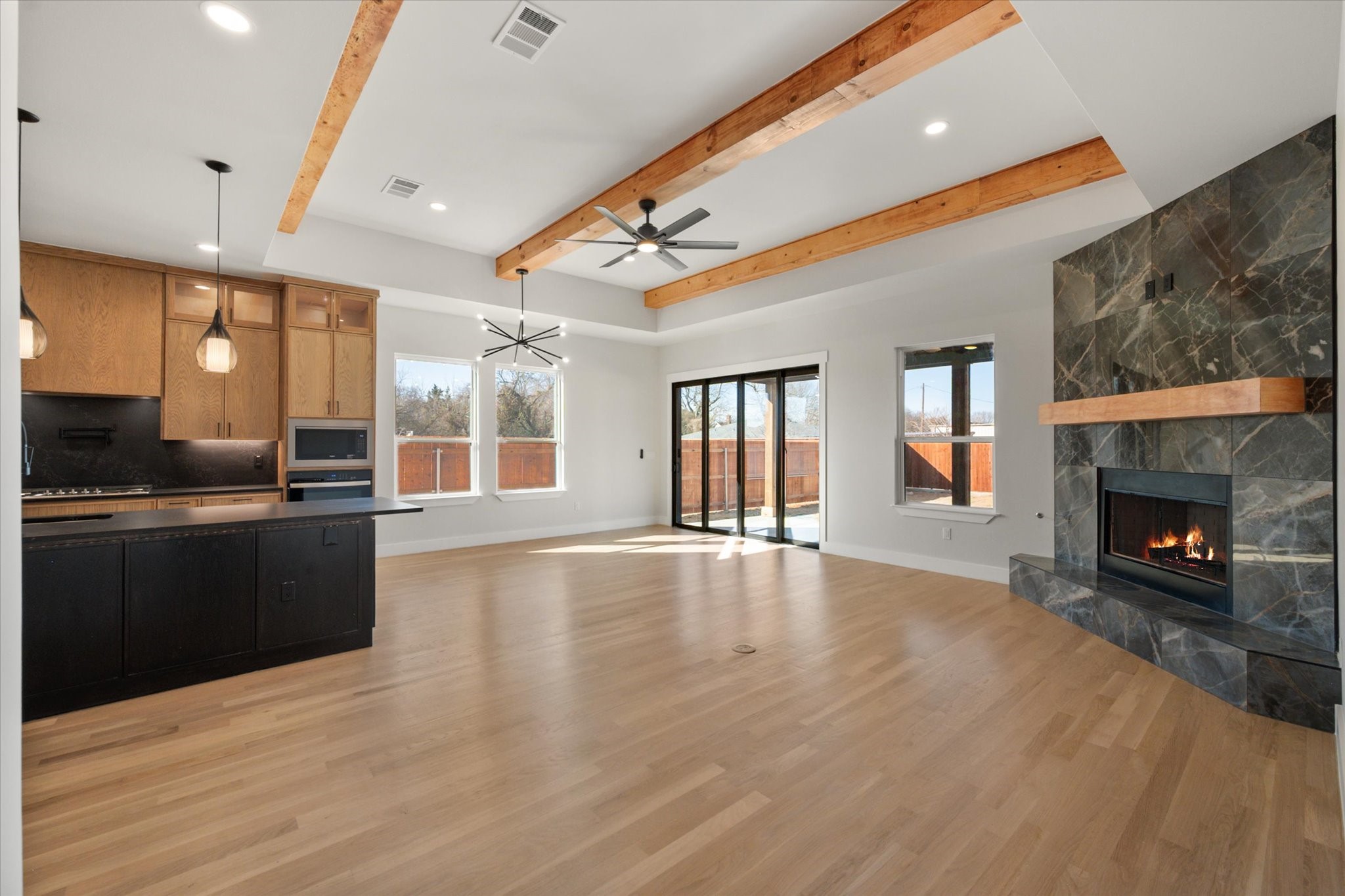 117 Yvonne Street Red Oak TX 75154