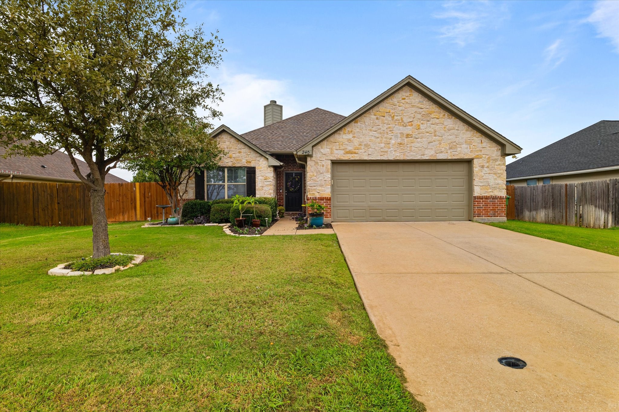 240 Glenview Drive Aubrey TX 76227
