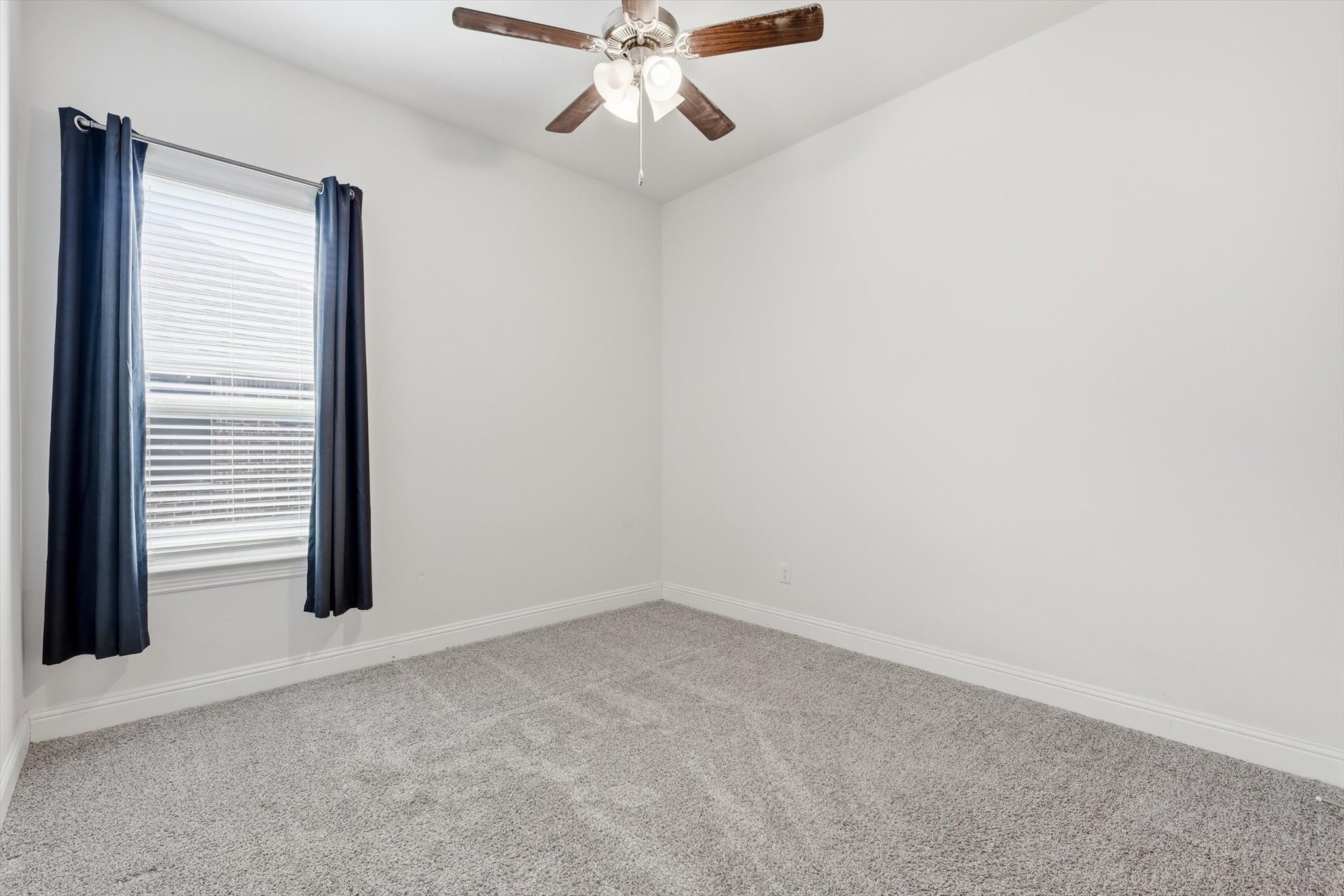 11249 Canyon Mine Drive Aubrey TX 76227