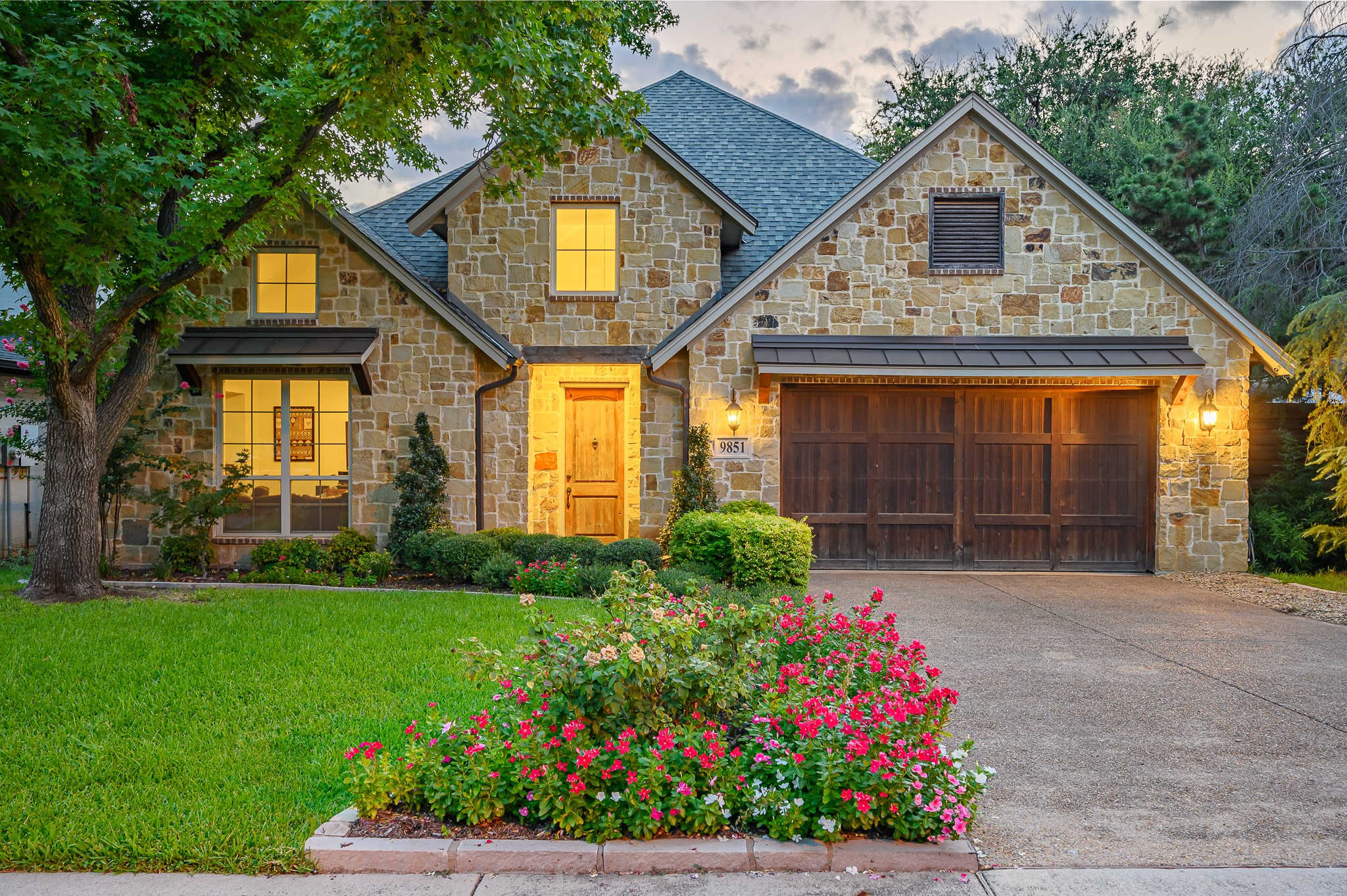 9851 Lakemont Drive Dallas TX 75220